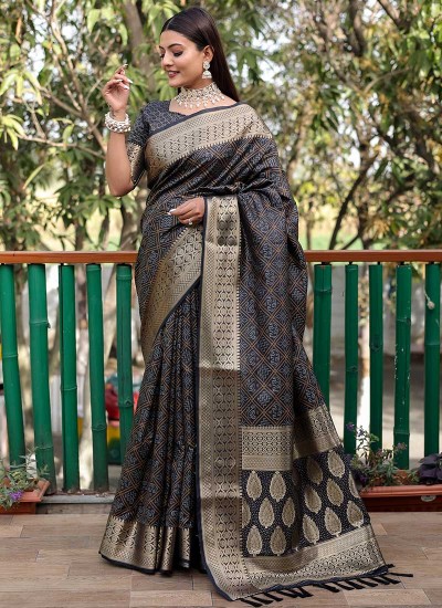 Handloom Sarees Manufacturers in Thoubal