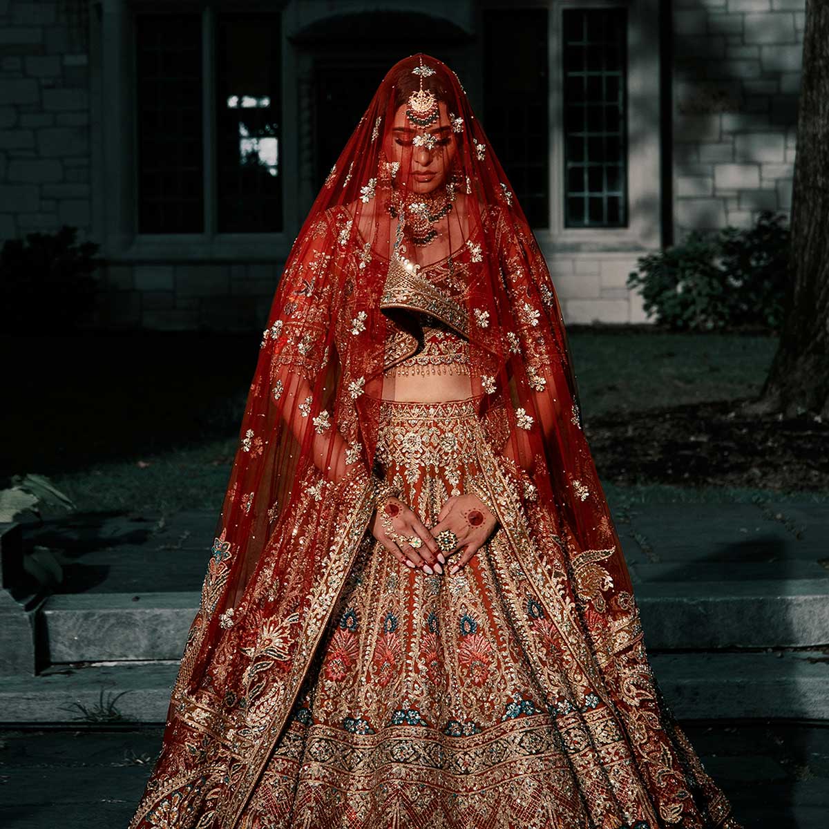 Festive Wear Stylish Red 9mm+3mm Sequence Zari Embroidered Shaadi Special Lehenga Manufacturers, Suppliers in United Arab Emirates