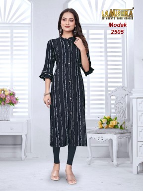  New Collection of Ladies Kurti Wholesalers & Wholesale Dealers in India – Ajmera Fashion Manufacturers, Suppliers in Surat