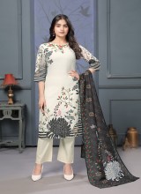 Chikan Kari Kurti with Traditional Elegance