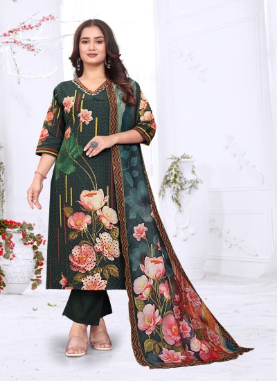 Digital Printed Kurti with Modern Elegance Manufacturers, Suppliers in Surat