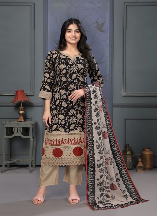 Elegant Half Sleeve Pakistani Fancy Kurti with Intricate Embellishments  in Surat