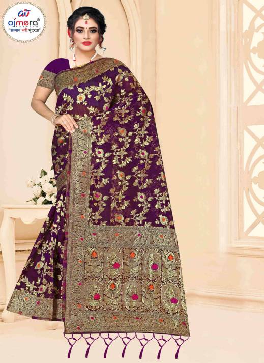 Elegant Zari Work Saree – Timeless Luxury and Sophisticated Craftsmanship  in Surat