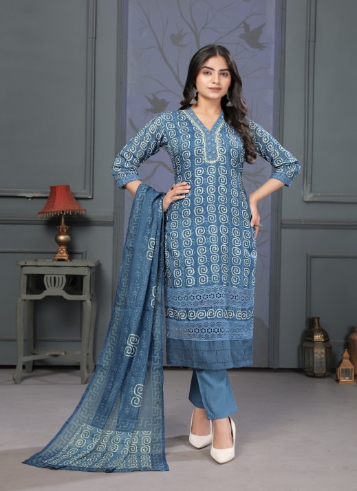 Exquisite Kashmiri Designer Fancy Kurti with Elegant Detailing  in Surat