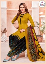 Punjabi Patiala Suit with Traditional Elegance