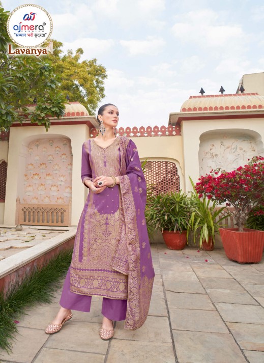 Stylish Crepe Ladies Suits – Modern Elegance Meets Contemporary Design  in Surat