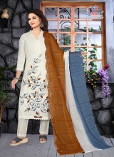 Timeless Lakhnavi Kurti with Intricate Chikankari