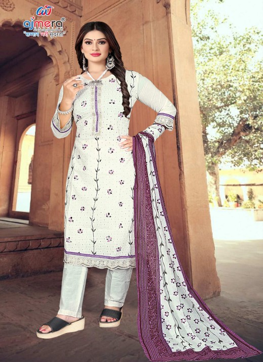 Traditional Lakhnavi Kurti with Exquisite Chikankari Embroidery  in Surat