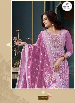 Trending Silk Ladies Suits – Unmatched Elegance, Perfect for Every Occasion Manufacturers, Suppliers, Exporters in Ooty